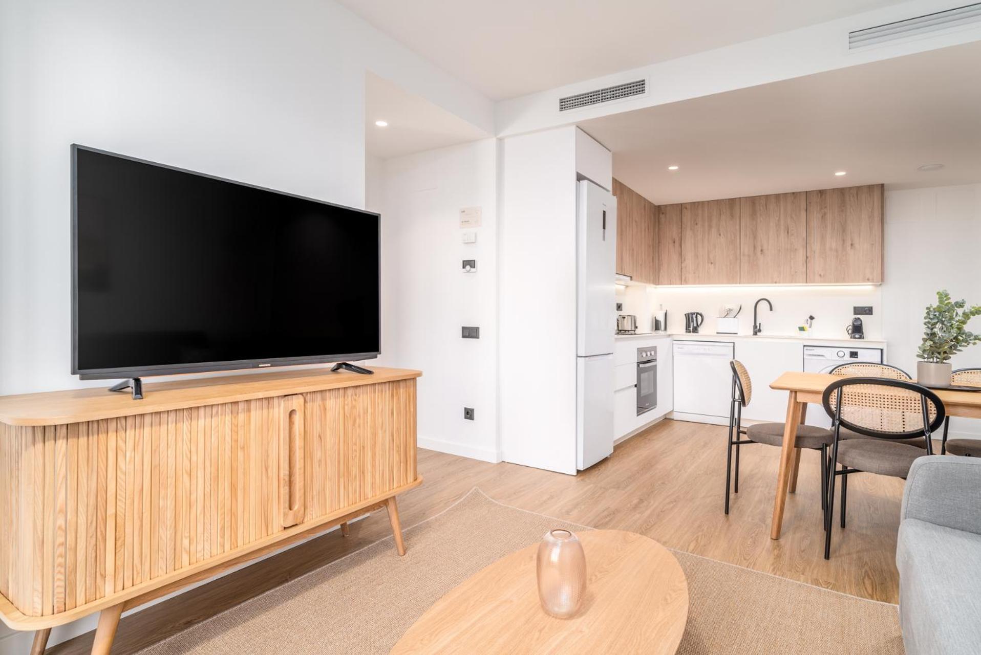 Limehome Barcelona Placa Pirineus Оспиталет-де-Льобрегат Экстерьер фото